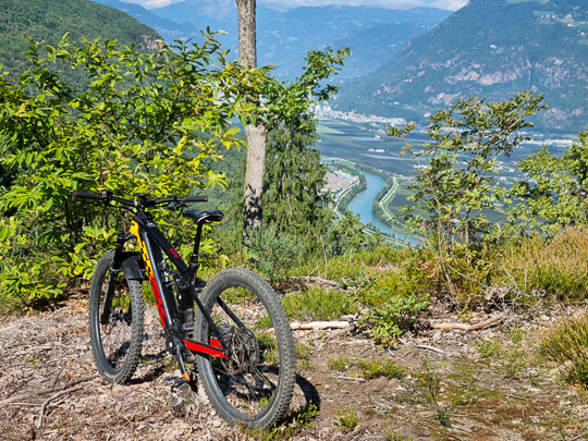 Tour #949 - Un'ora di Monticolo prima del cambio gomma
